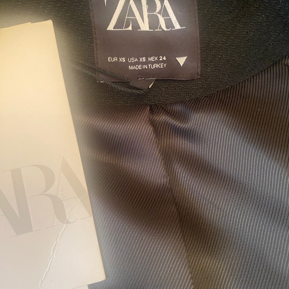 Zara jacket - Picture 4 of 4